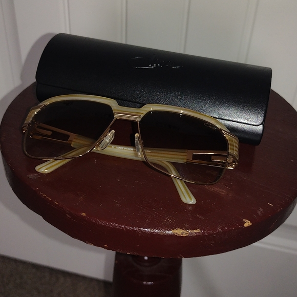 CAZAL UNISEX SUNGLASSES... - Picture 14 of 16